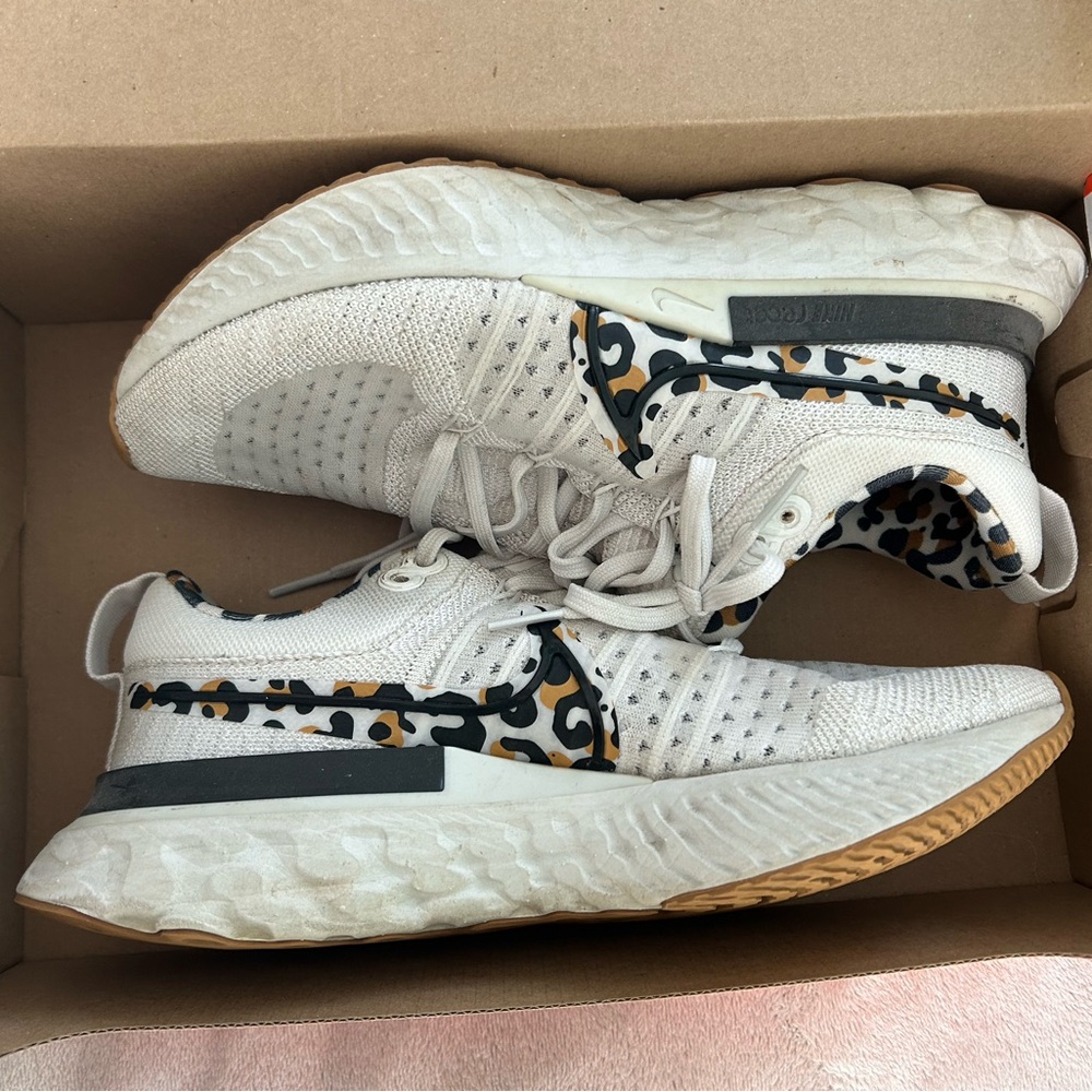 Nike React Infinity Run Flyknit 2 - size 8